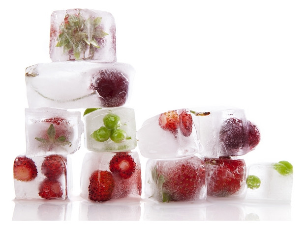 Kühl-/Gefrierkombi EB E ws 191/74l 219kwh 1772x558x545mm 0°-Zone Tür: fest