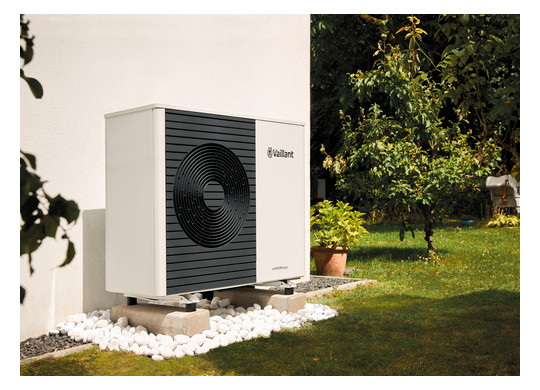 Vaillant        aroTHERM plus VWL 75/6 A 