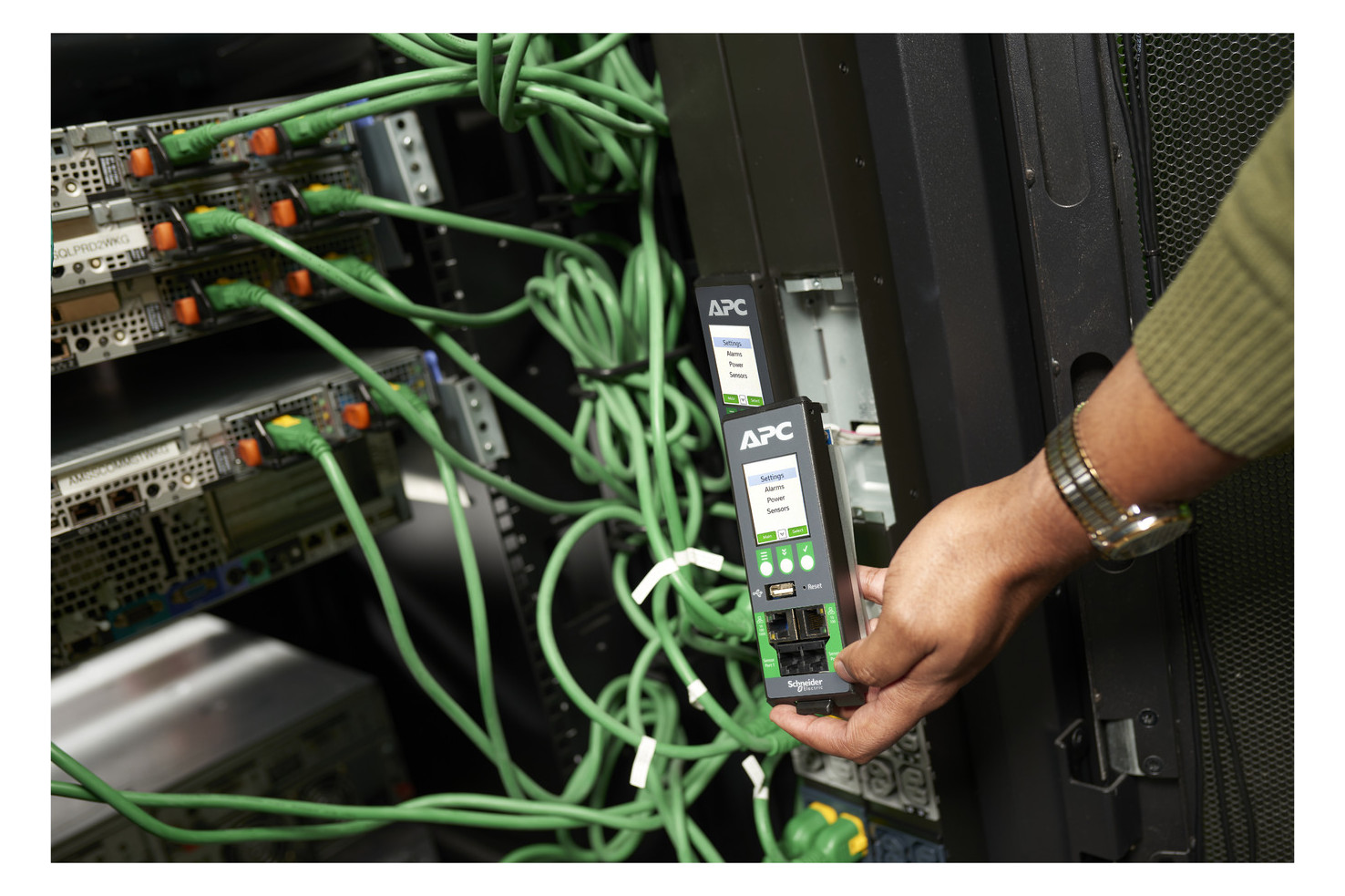 Rack-Stromverteilung 20Steckd 20xC13 20xC19 230V m.Display m.LED-Anz