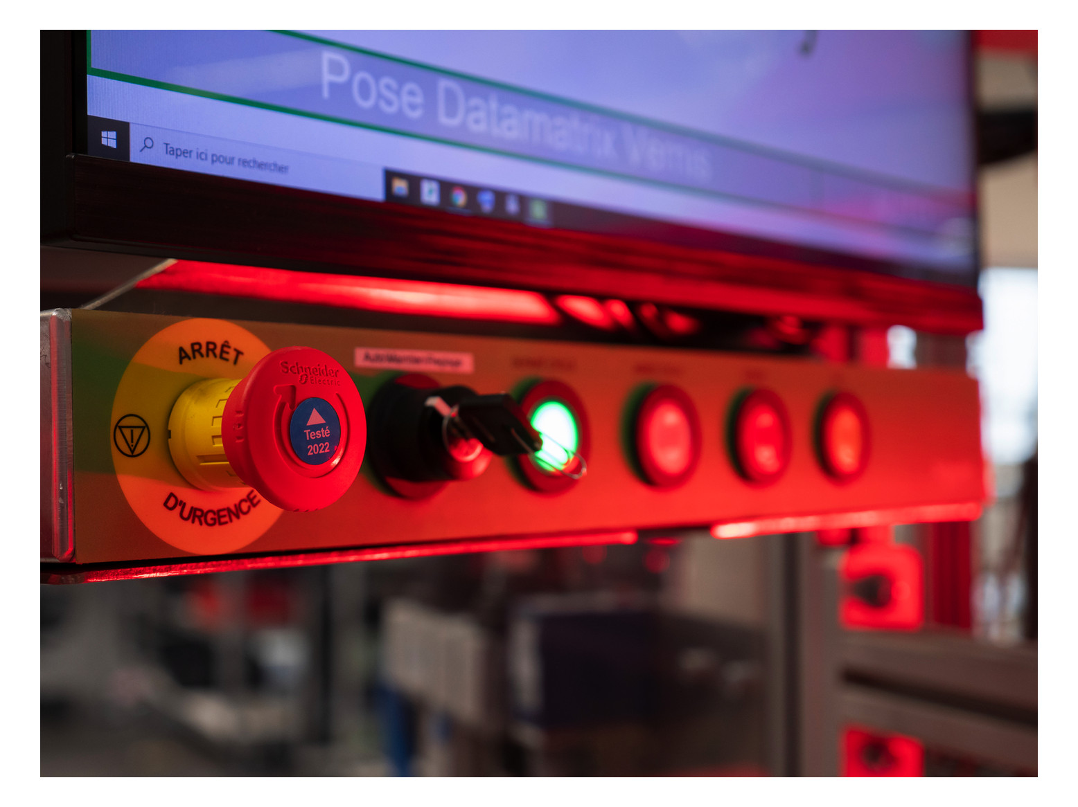 Leuchtmelder Front hoch rnd rt Ø22mm 1st Kst IP66