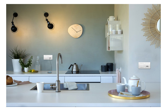 USB-Spannungsversorgung 1USB-C UP 3250mA 20V 50-60Hz