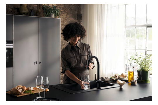 hansgrohe Spültisch-Einhebelmischer Aqittura M91 mit Ausziehauslauf, 1jet, Starter Set, mattschwarz