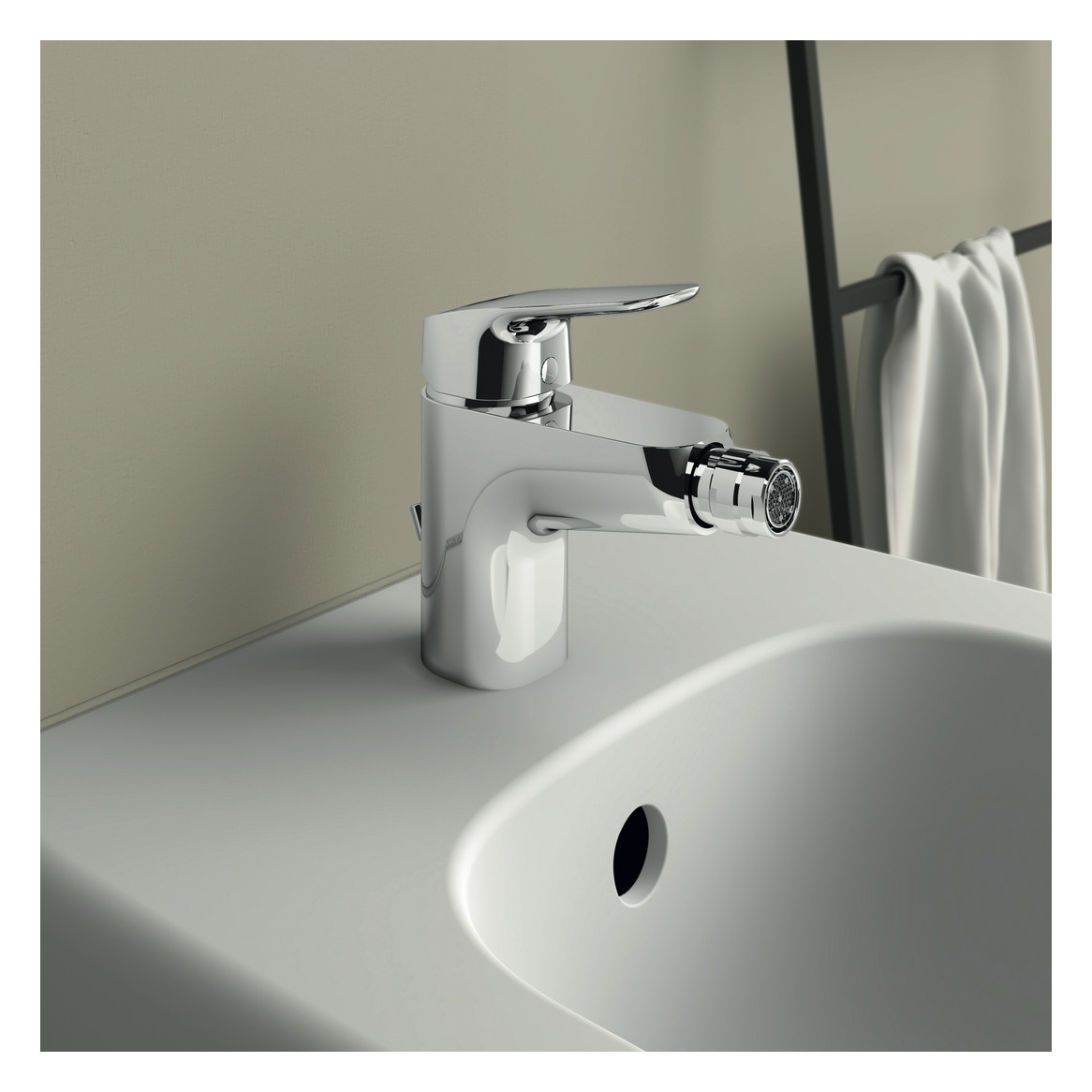 Ideal-Standard Bidet-Einhebelmischer CeraFlex mit Kunststoff-Ablaufgarnitur, Ausladung 114mm, chrom