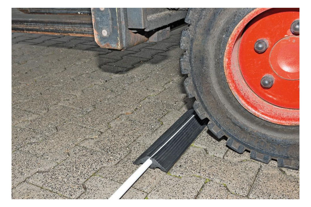 Bild Kabelbrücke schwarz zum Aufrollen - Morion-1