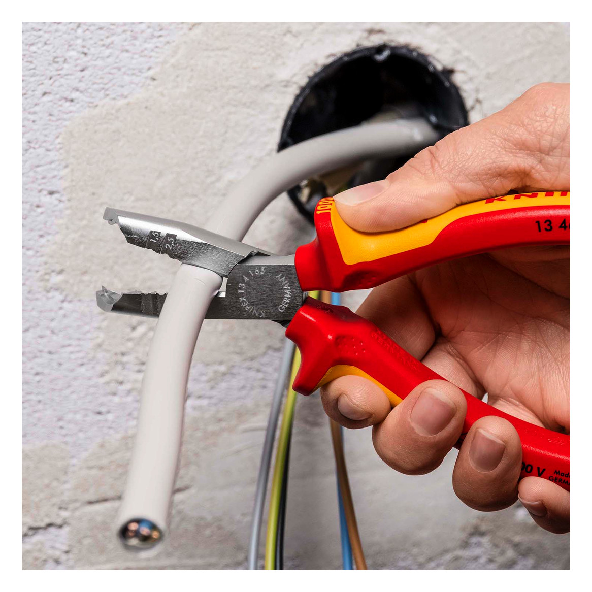 Abisolierwerkzeug Ø8-13mm 1,5-2,5qmm rnd Rundschn