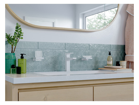 hansgrohe Waschtisch-Einhebelmischer 110 Metropol mit Hebelgriff, Push-Open-Ablaufgarnitur, Ausladung 135mm, mattweiß
