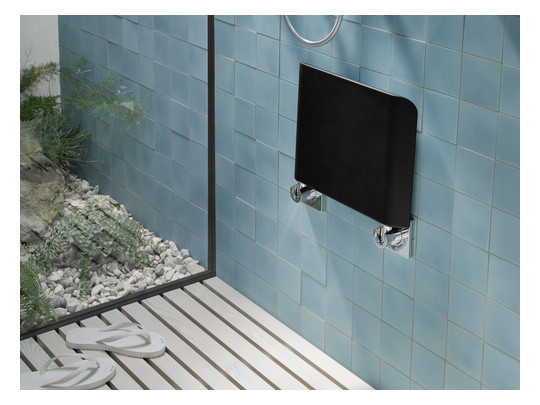 EMCO Wandklappsitz System 2 chrom/schwarz, mit Kunststoffsitzfläche
