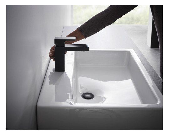 hansgrohe Waschtisch-Einhebelmischer 100 Vernis Shape mit Zugstangen-Ablaufgarnitur, mattschwarz