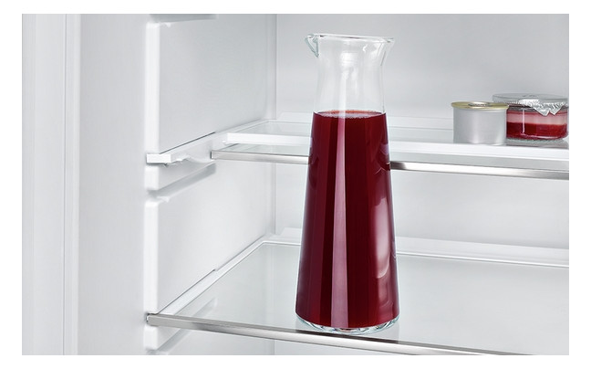 Kühl-/Gefrierkombi EB E ws 191/74l 219kwh 1772x558x545mm 0°-Zone Tür: fest