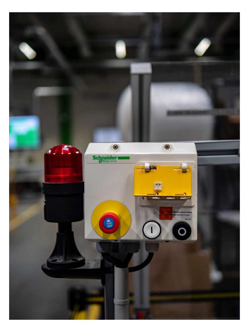 Leuchtmelder Front hoch rnd rt Ø22mm 1st Kst IP66