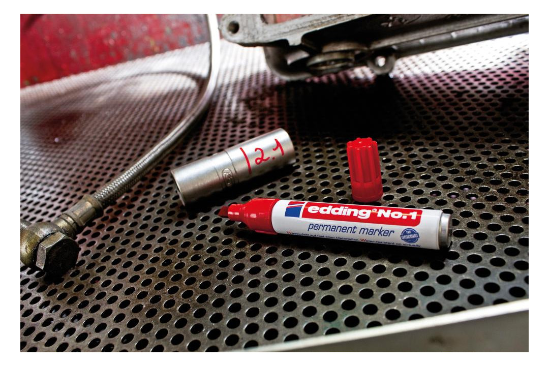 Bild Permanentmarker 1 rot edding-1