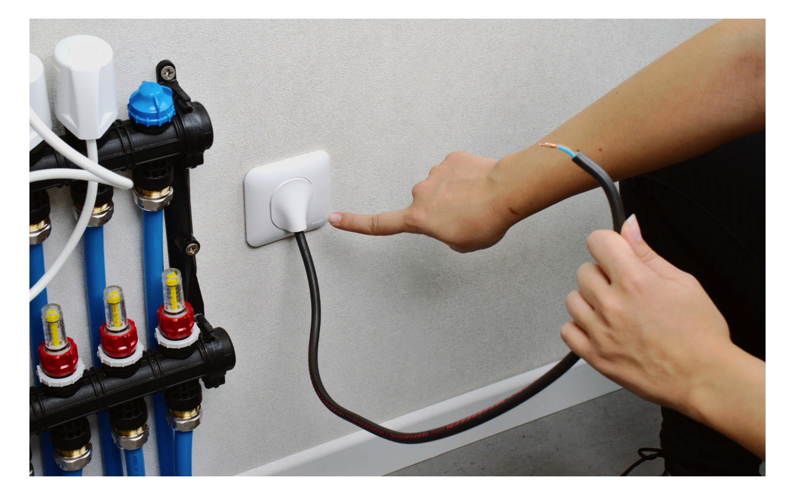 Busankoppler Funkb Wiser REG 14p Klemmbef