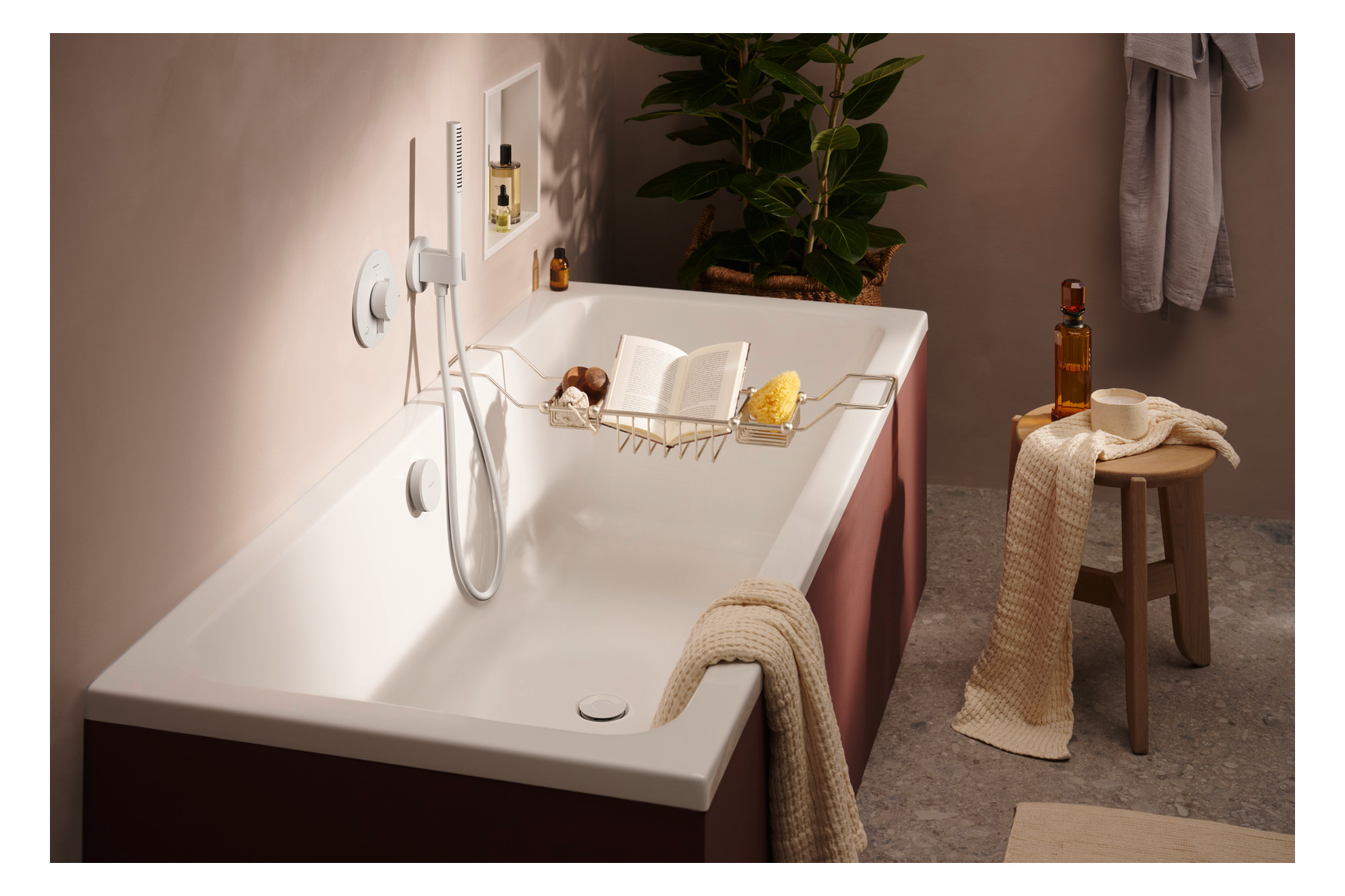 hansgrohe Wandanschluss Fixfit S rund, mit Brausehalter, mattweiß hansgrohe Wandanschluss Fixfit S rund, mit Brausehalter, mattweiß