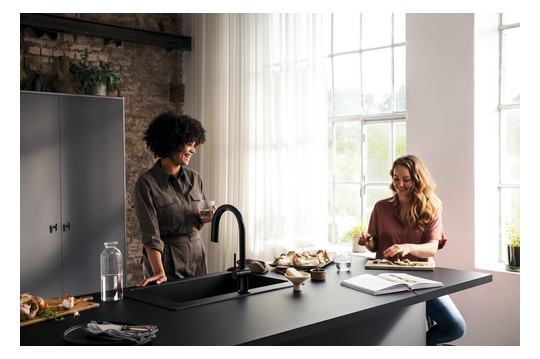 hansgrohe Spültisch-Einhebelmischer Aqittura M91 mit Ausziehauslauf, 1jet, Starter Set, mattschwarz