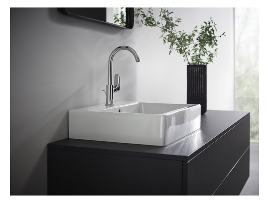 hansgrohe Waschtisch-Einhebelmischer 210 Logis mit Zugstangen-Ablaufgarnitur, mit Schwenkauslauf, chrom