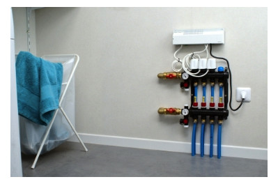 Busankoppler Funkb Wiser REG 14p Klemmbef