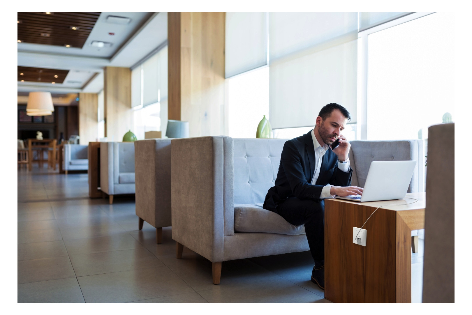 USB-Spannungsversorgung 1USB-C UP 3250mA 20V 50-60Hz