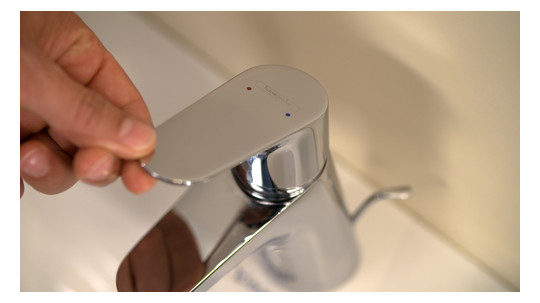 hansgrohe Waschtisch-Einhebelmischer Focus 70 mit Zugstangen-Ablaufgarnitur, chrom