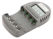 Bild Ladegerät mit 4 Einzel- schächten für NiCd /NimH Ak. - JUMTEC-0