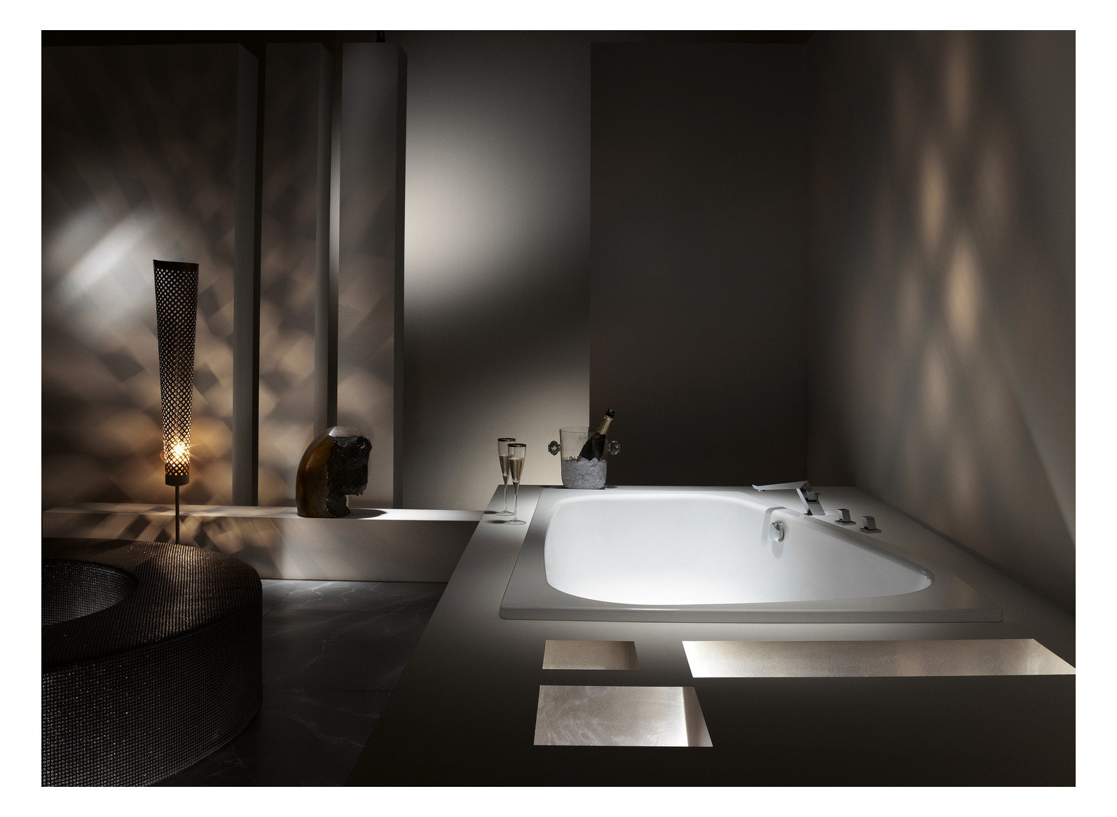 Kaldewei Badewanne PLAZA DUO 190 180x120/80cm, rechts, Griffloch, Perl-Effekt, bahamabeige Kaldewei Badewanne PLAZA DUO 190 180x120/80cm, rechts, Griffloch, Perl-Effekt, bahamabeige