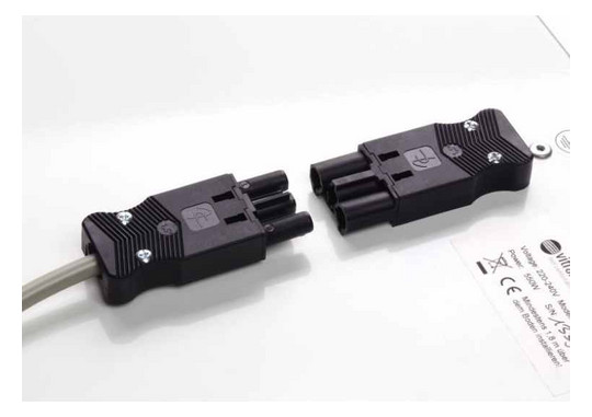 Deckenstrahler IP00 810W ws 1stuf 220-240V 618x618x26mm