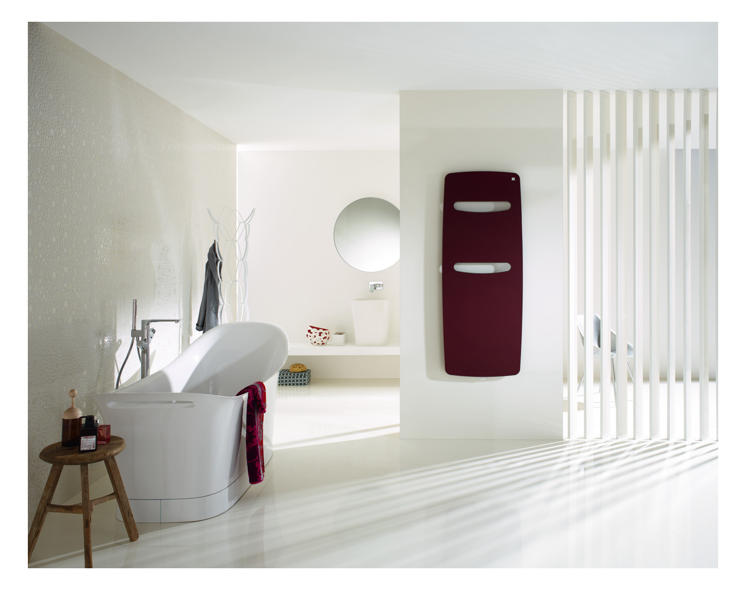 Zehnder Design-Heizkörper Vitalo Spa Completto VITK-180-050, 1825 x 490 mm, Concrete grey Zehnder Design-Heizkörper Vitalo Spa Completto VITK-180-050, 1825 x 490 mm, Concrete grey