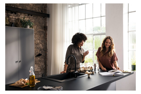 hansgrohe Spültisch-Einhebelmischer Aqittura M91 mit Ausziehauslauf, 1jet, Starter Set, mattschwarz