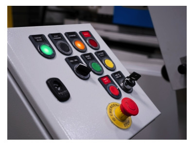 Bezeichnungsschild ge rnd NOT-AUS Ø60mm deutsch Bez.Schild