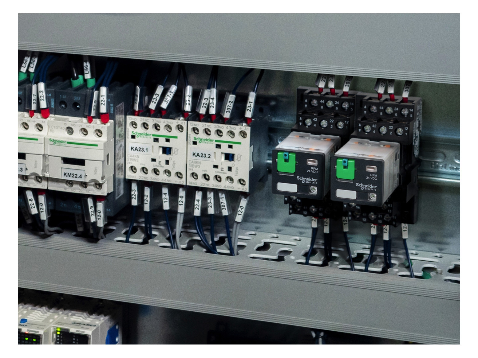 Schaltrelais 1W IP40 14x27x50mm Steckanschl