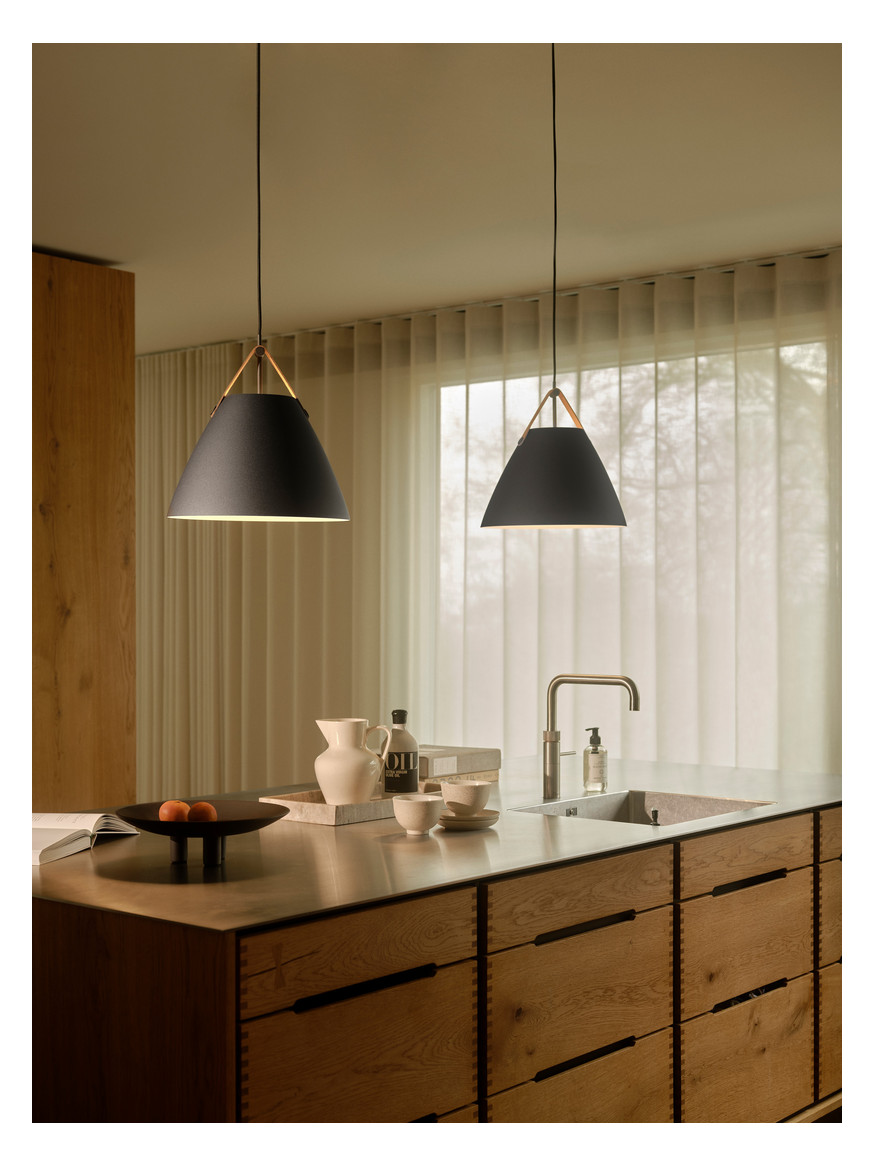 LED-Pendelleuchte 60W Strap36 sw E27 sym IP20 1LED LED austauschbar Ø360mm