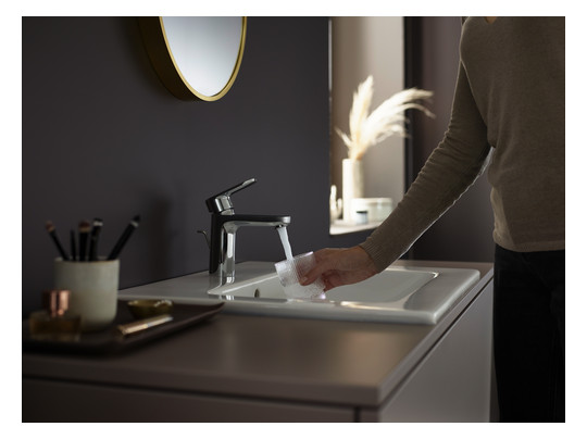 hansgrohe Waschtisch-Einhebelmischer 100 Vernis Blend CoolStart mit Zugstangen-Ablaufgarnitur, chrom