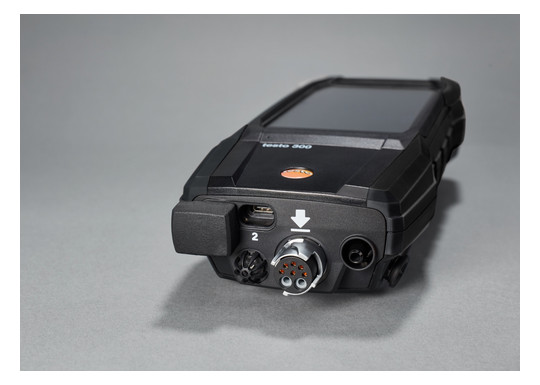 Testo 300 SE Longlife Set   0564 3004 07 