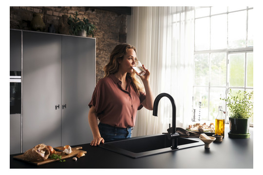 hansgrohe Spültisch-Einhebelmischer Aqittura M91 mit Ausziehauslauf, 1jet, Starter Set, mattschwarz