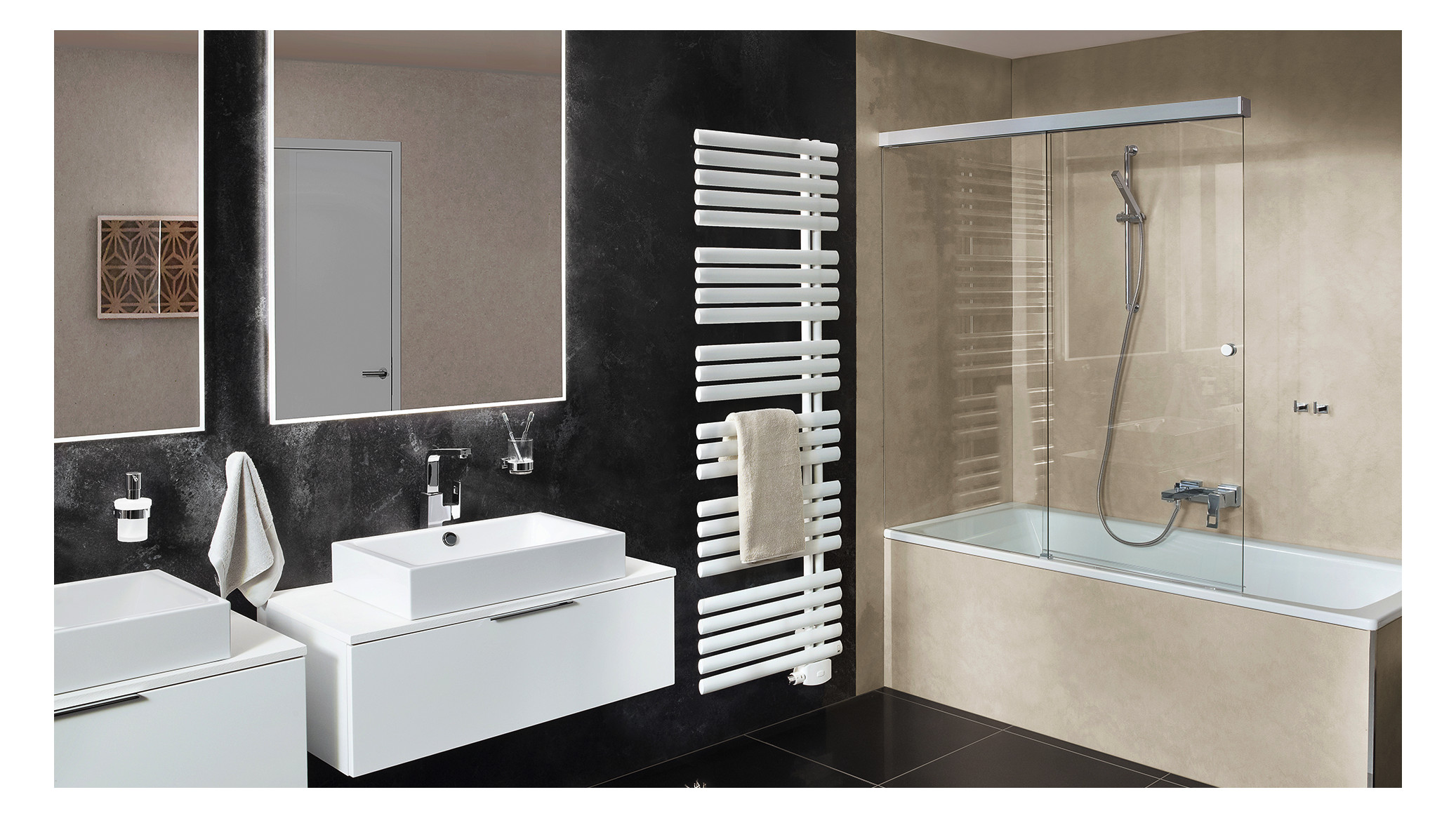 Bemm Badheizkörper Ellipsis B 1570 x 600 mm, hewi-rot