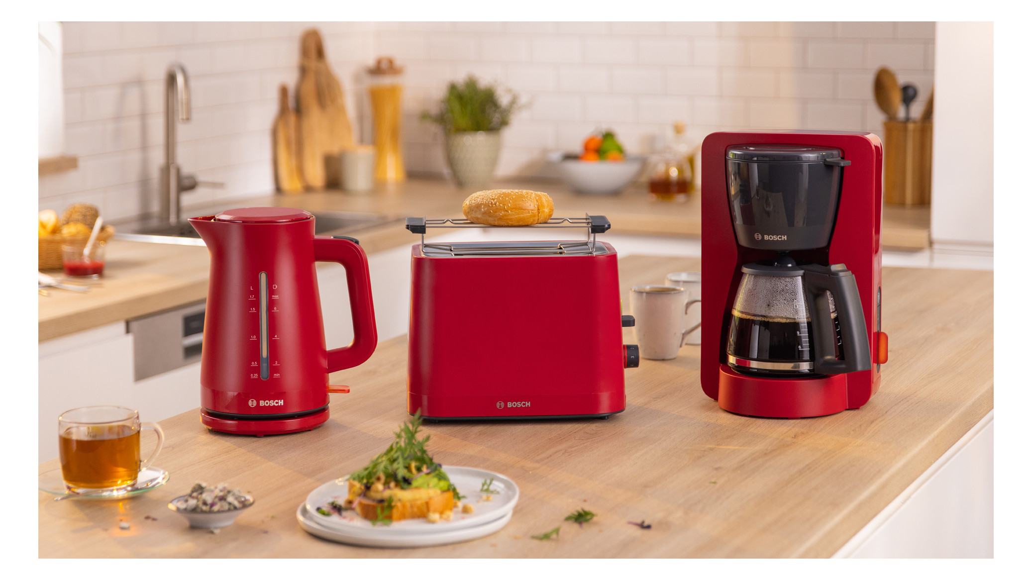 Wasserkocher 1,7l Kst MyMoment 2400W rt Anzeige:außen m.Wasserfilter m.Sieb