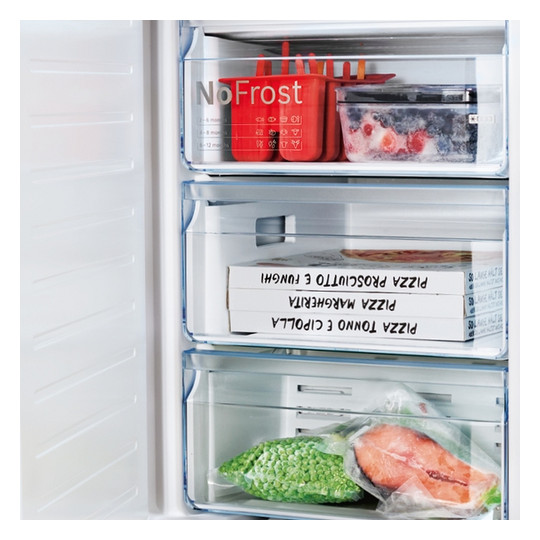 Kühl-/Gefrierkombi EB D ws 184/76l 186kwh 1772x558x548mm NoFrost 0°-Zone