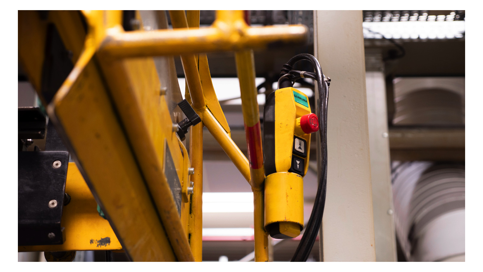 Hilfsschalterblock 1S Frontbef 3A/AC Schraub