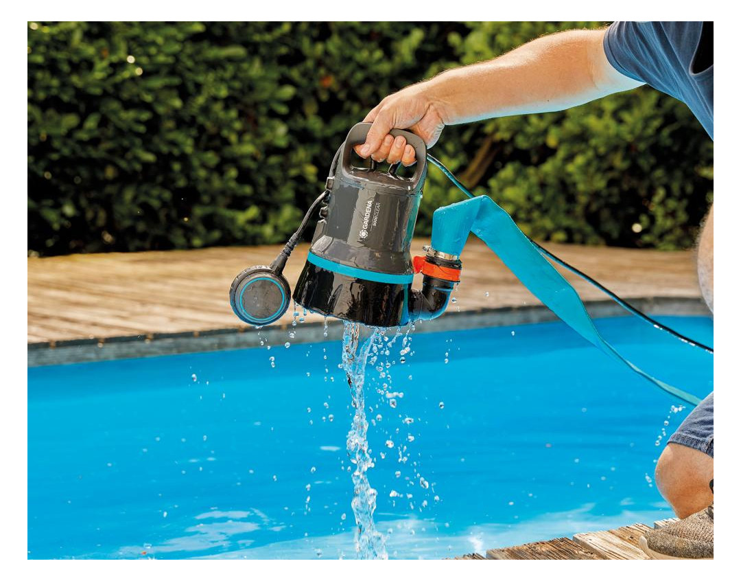 Bild Klarwasser-Tauchpumpe 9000 - Gardena-1