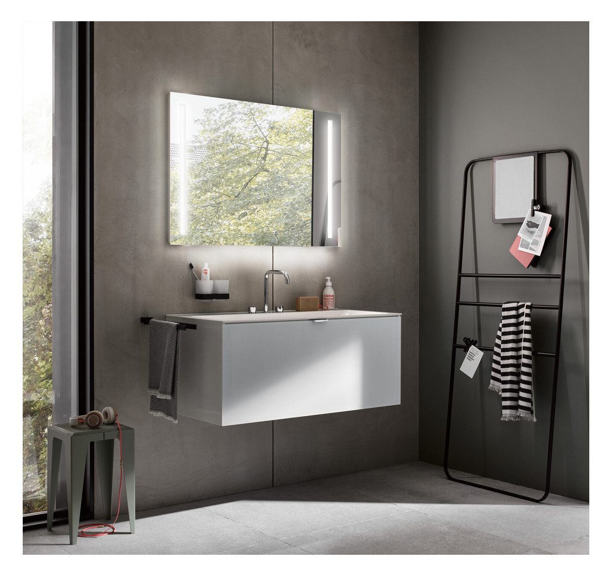 EMCO LED-Lichtspiegel MI 270 600 x 800 mm, 2 Lichtausschnitte links/rechts, Sensorschalter/Unterlicht