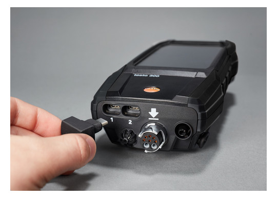 Testo 300 SE Longlife Set   0564 3004 07 