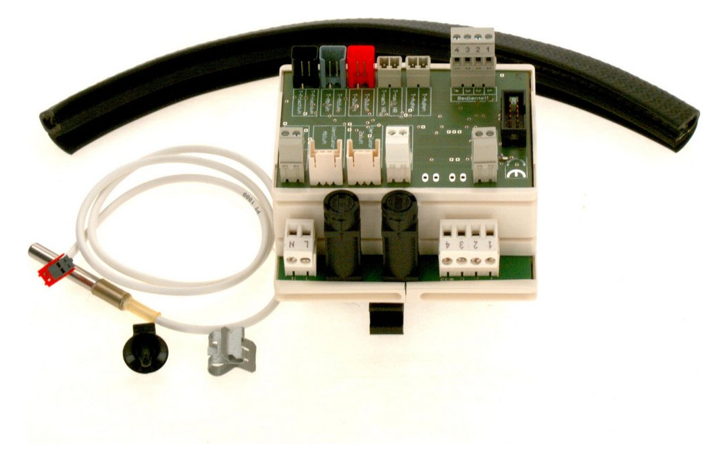 BOSCH Ersatzteil TTNR: 87377030680 Steuergerät V1.3.1