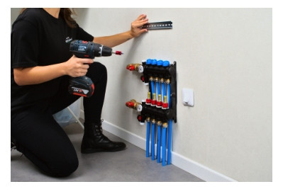 Busankoppler Funkb Wiser REG 14p Klemmbef