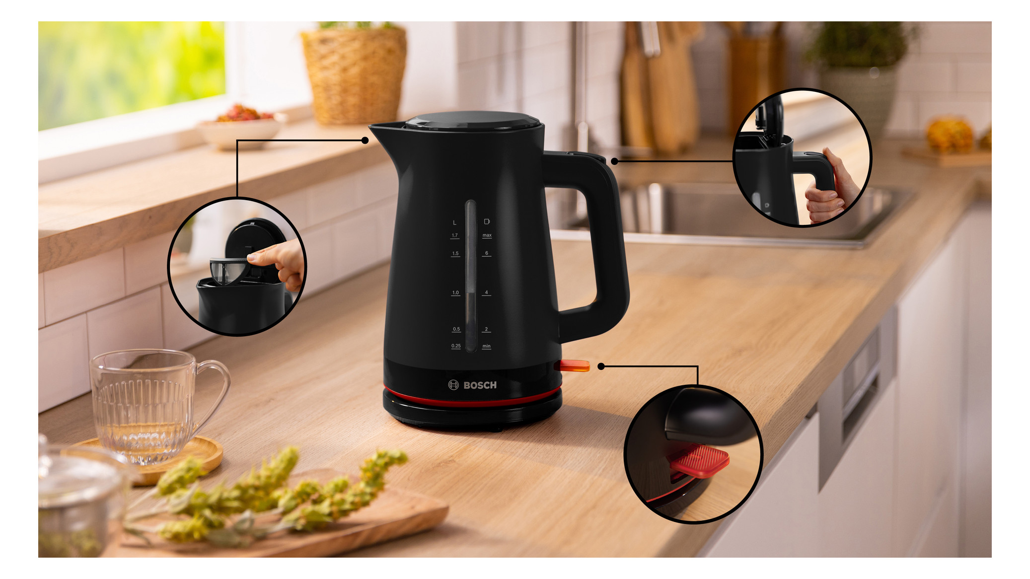 Wasserkocher 1,7l Kst MyMoment 2400W sw Anzeige:außen m.Wasserfilter m.Sieb