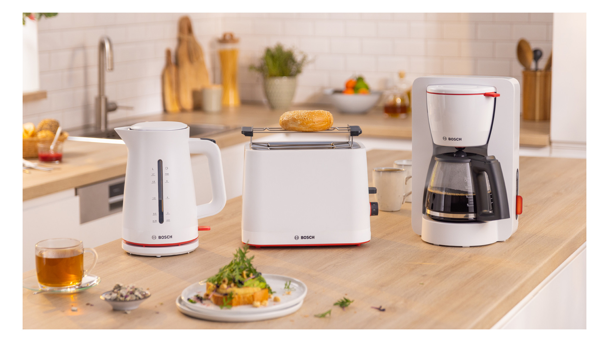 Wasserkocher 1,7l Kst MyMoment 2400W ws Anzeige:außen m.Wasserfilter m.Sieb