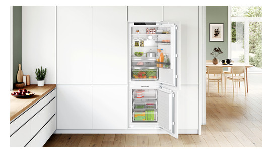 Kühl-/Gefrierkombi EB D ws 184/76l 186kwh 1772x558x548mm NoFrost 0°-Zone