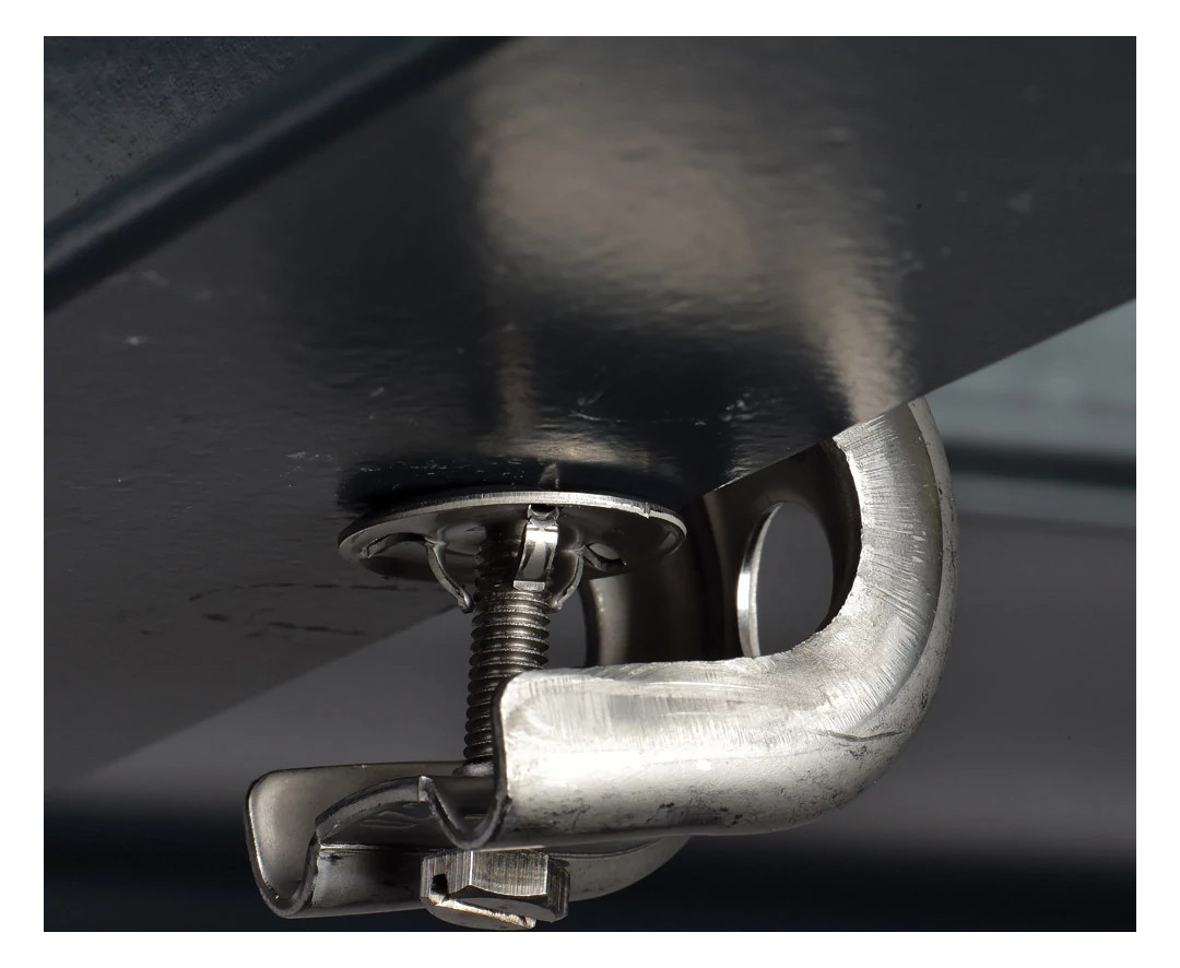 C20S4 Trägerklammer Für Rohr/Gewinde Fl. - UNI ELEKTRO Online-Shop 