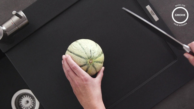 GROHE Komposit-Einbauspüle K400 60-C 100/50 1.0 rev 100x50cm, mit Abtropffläche, aufliegend, 1 Becken, granit schwarz